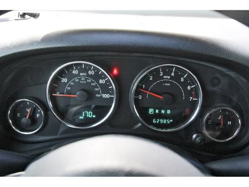 Used 2015 Jeep Wrangler Sport AWD/4WD image 14