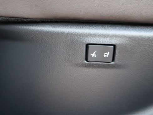 New 2026 Lexus RX 450h AWD image 36