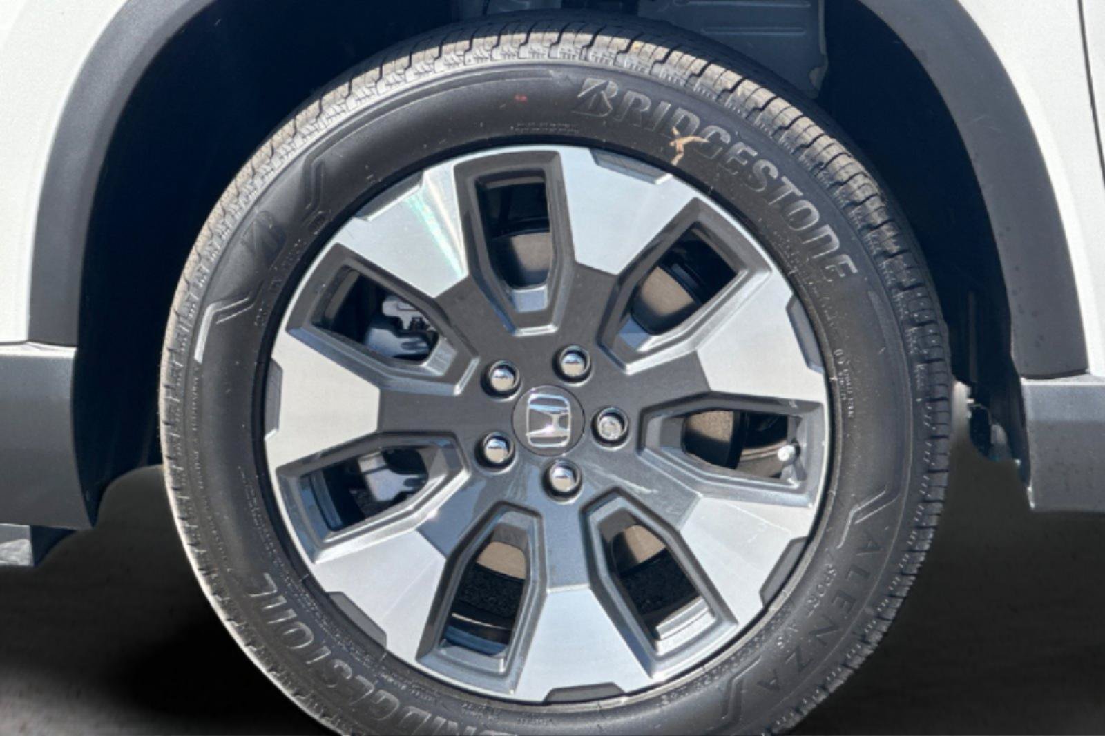 New 2026 Honda Pilot Elite image 31