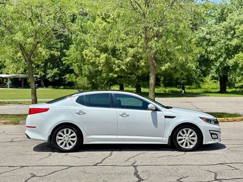 Used 2015 Kia Optima EX w/ EX Premium Package FWD image 4