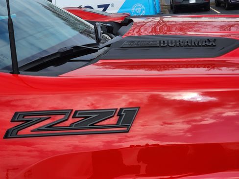 Used 2025 Chevrolet Silverado 2500 LT w/ Trail Boss Package image 8