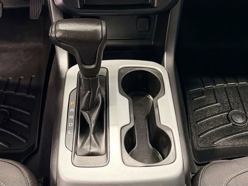 Used 2020 Chevrolet Colorado LT w/ LT Convenience Package image 14