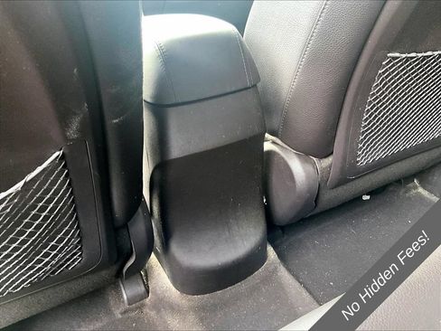 Used 2011 Hyundai Tucson GLS FWD image 25