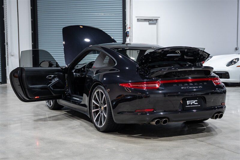 Used 2014 Porsche 911 Carrera 4S AWD/4WD image 34
