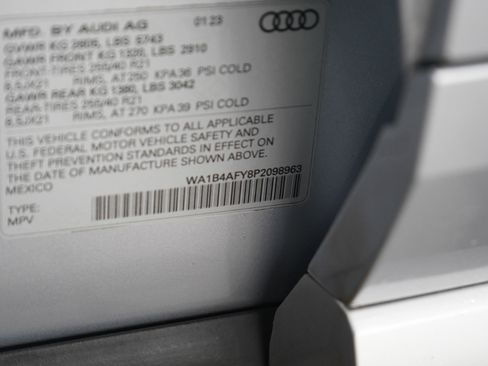 Used 2023 Audi SQ5 Premium Plus AWD/4WD image 29