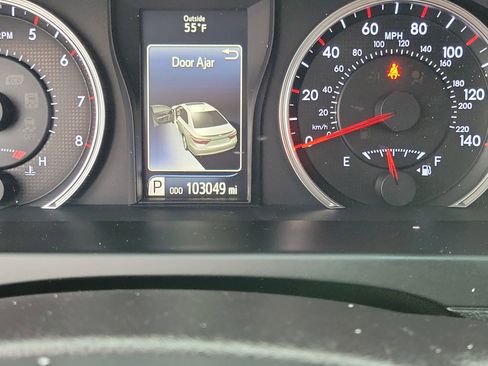 Used 2015 Toyota Camry XSE w/ Moonroof Package image 25