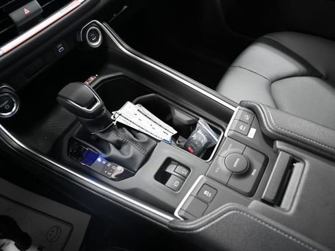 New 2026 Toyota Grand Highlander XLE image 19