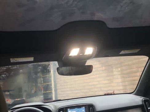 Certified 2023 Volvo C40 P8 Recharge Ultimate w/ Protection Package Premier image 4