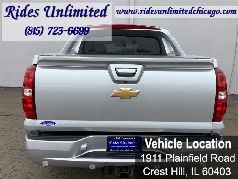 Used 2013 Chevrolet Avalanche LS RWD image 5