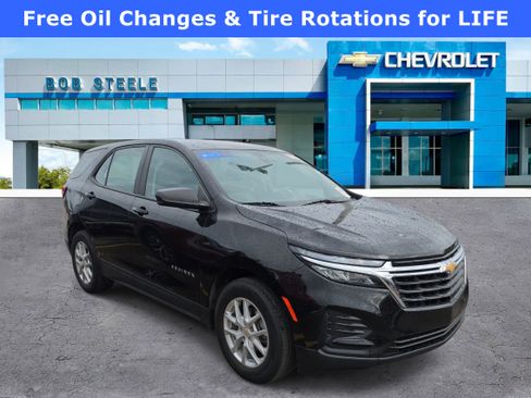 Used 2023 Chevrolet Equinox LS FWD image 1