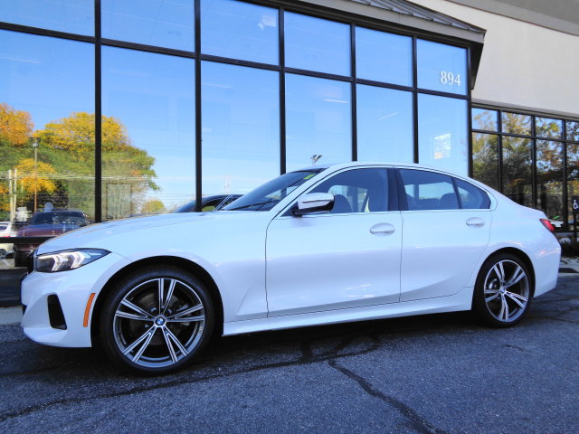 Used 2024 BMW 330i xDrive Sedan w/ Convenience Package AWD/4WD image 1