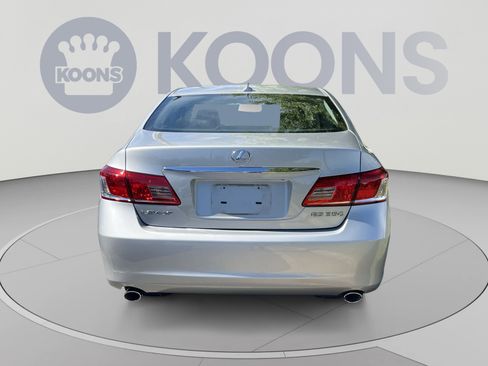 Used 2010 Lexus ES 350 w/ Preferred Accessory Package FWD image 4