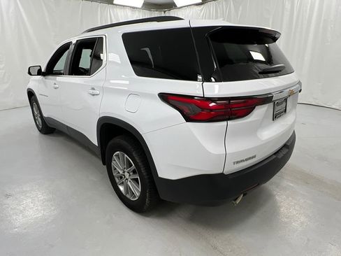 Used 2023 Chevrolet Traverse LT image 4