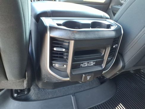 Used 2021 RAM 1500 Big Horn AWD/4WD image 28