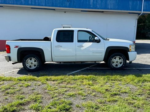 Used 2012 Chevrolet Silverado 1500 LT w/ All-Star Edition AWD/4WD image 4