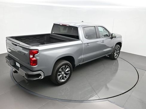 Used 2023 Chevrolet Silverado 1500 LT AWD/4WD image 41