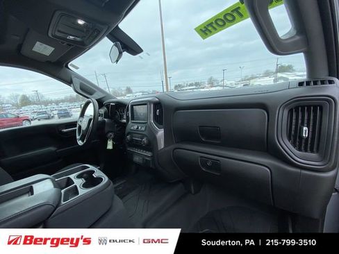 Used 2021 Chevrolet Silverado 1500 Custom image 32