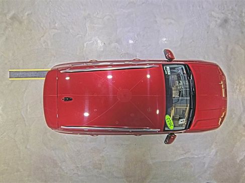 Used 2022 Volkswagen Taos SE image 24