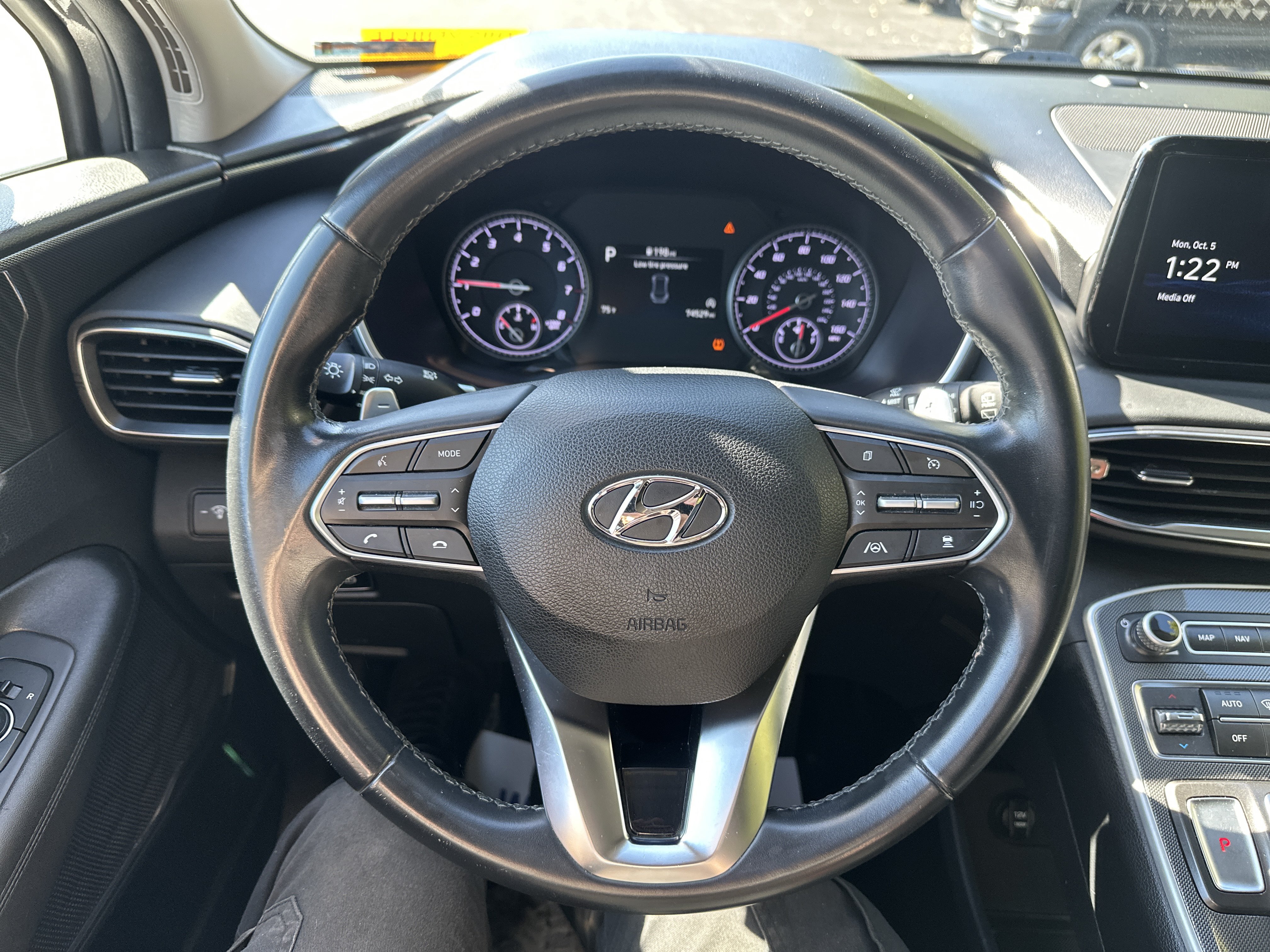 Used 2023 Hyundai Santa Fe SEL FWD image 16