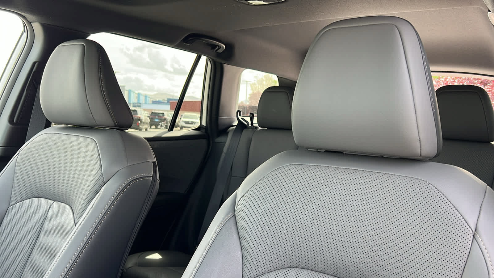 New 2026 Subaru Outback Limited AWD/4WD image 11