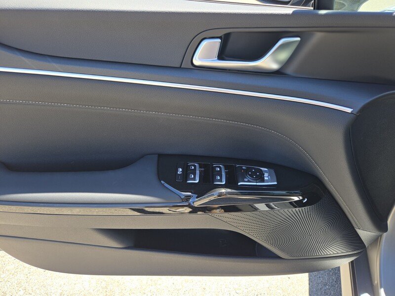New 2026 Kia K5 GT-Line FWD image 9