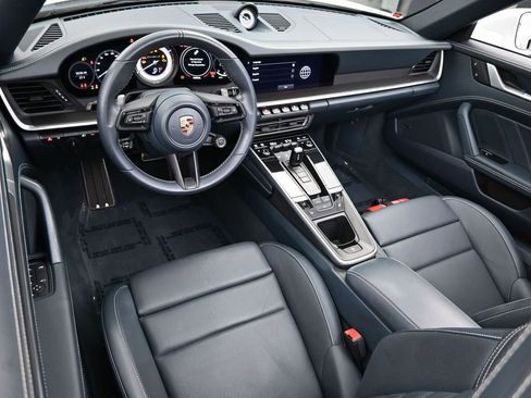 Certified 2022 Porsche 911 Turbo S image 4