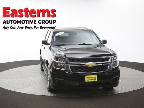 Used 2019 Chevrolet Suburban LT AWD/4WD image 57