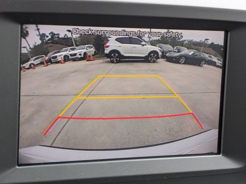 Used 2019 Hyundai Kona SEL image 24