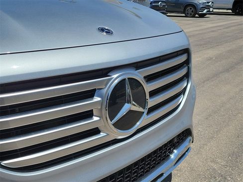 New 2025 Mercedes-Benz GLB 250 GLB 250 image 10