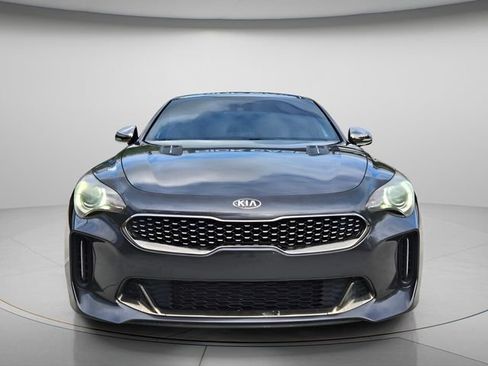 Used 2020 Kia Stinger GT-Line w/ Sun & Sound Package AWD/4WD image 3