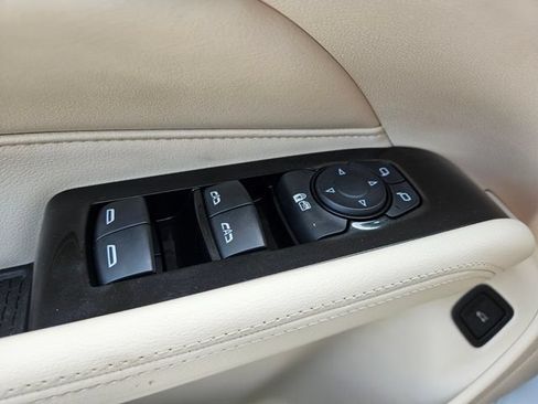 Used 2024 Cadillac CT4 Luxury w/ Sun And Sound Package RWD image 31