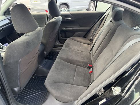 Used 2013 Honda Accord LX image 25