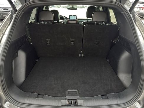 Used 2024 Ford Escape ST-Line image 12