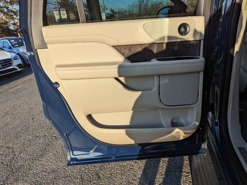 Used 2020 Lincoln Navigator L Reserve w/ Equipment Group 201A Reserve AWD/4WD image 48