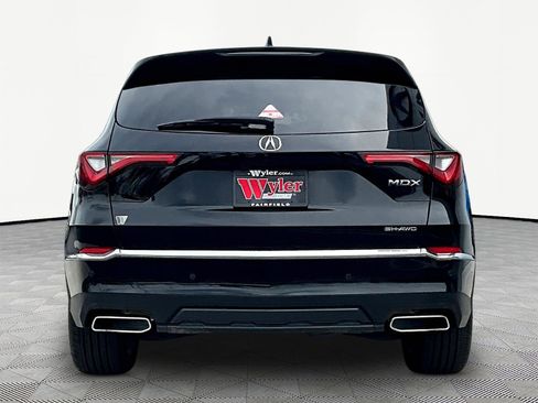 Certified 2023 Acura MDX w/ Technology Package AWD/4WD image 5