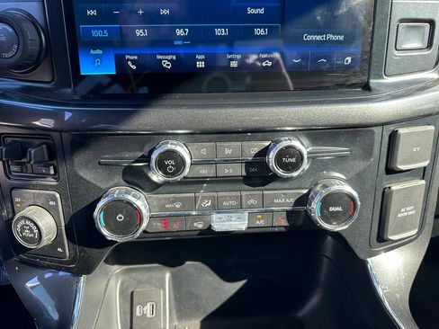 Used 2022 Ford F150 XLT w/ Equipment Group 302A High AWD/4WD image 14
