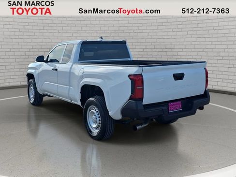 Used 2025 Toyota Tacoma SR image 7