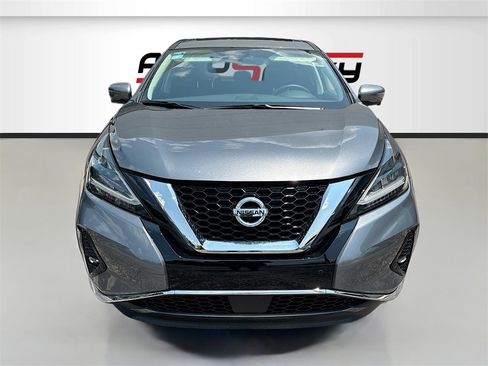 Used 2024 Nissan Murano SL image 2
