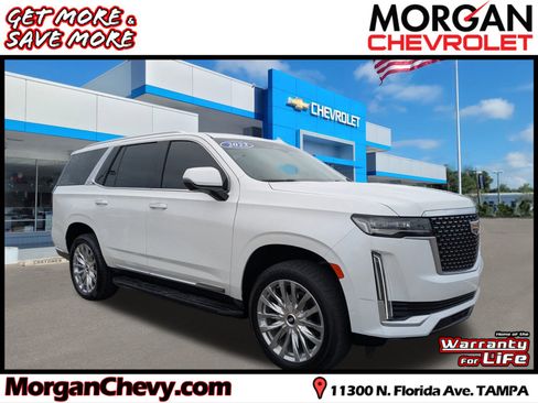 Used 2023 Cadillac Escalade Premium Luxury image 1