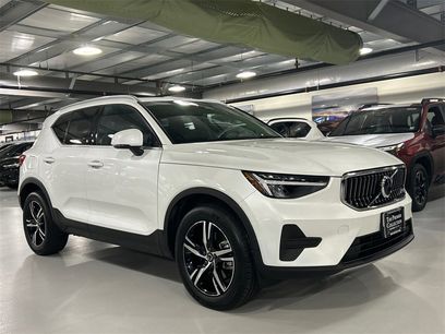 Certified 2025 Volvo XC40 B5 Core