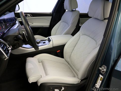 Certified 2026 BMW X5 xDrive40i AWD/4WD image 10