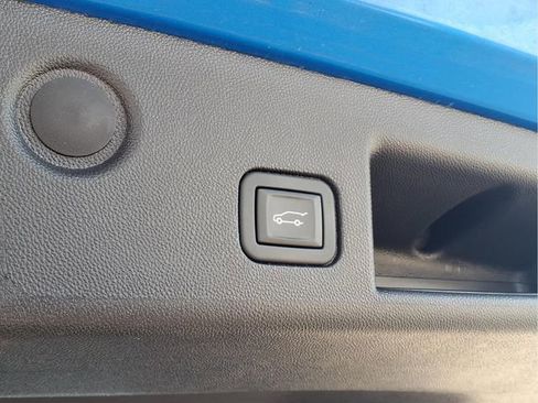 Used 2024 Chevrolet Equinox LT image 27