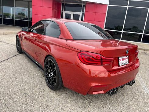 Used 2018 BMW M4 Convertible image 39