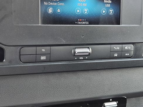 Used 2023 Mercedes-Benz Sprinter 3500 image 25