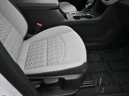 Used 2024 Chevrolet Equinox LS w/ Sport Edition image 37