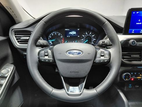 Certified 2022 Ford Escape SE w/ SE Sport Appearance Package image 25