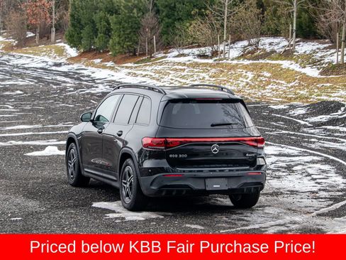 Used 2023 Mercedes-Benz EQB 300 4MATIC w/ AMG Night Package image 6