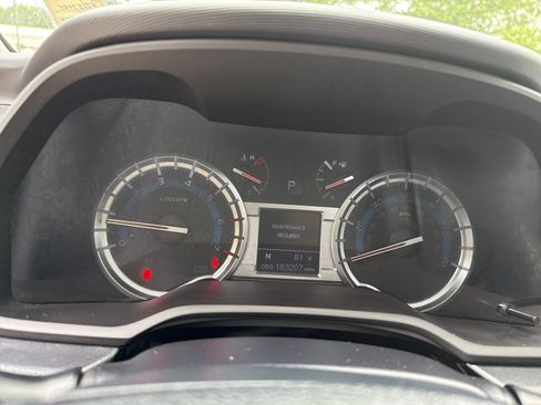 Used 2017 Toyota 4Runner SR5 Premium RWD image 26