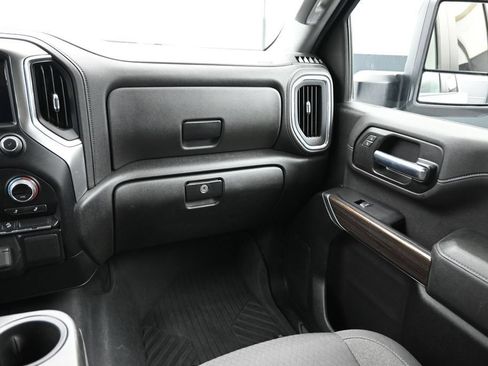 Used 2023 Chevrolet Silverado 2500 LT AWD/4WD image 4