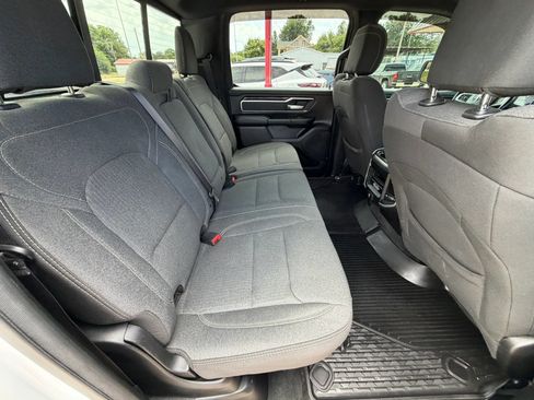 Used 2020 RAM 1500 Big Horn AWD/4WD image 16